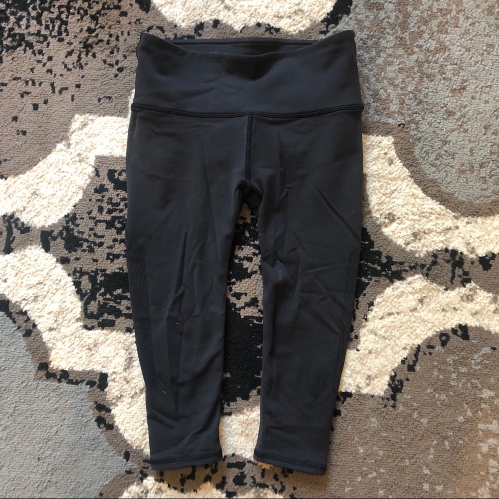 Lululemon Reveal Capri Legging Black S ( 2 / 4 )